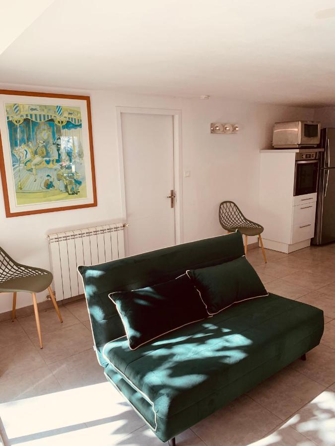 Appartement Independant Avec Jardin Et Acces Piscine 尼姆 外观 照片
