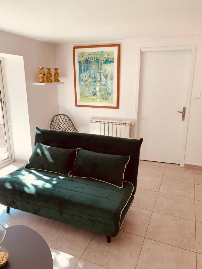 Appartement Independant Avec Jardin Et Acces Piscine 尼姆 外观 照片